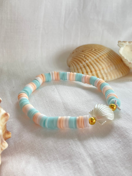 Shell Charm Bracelet
